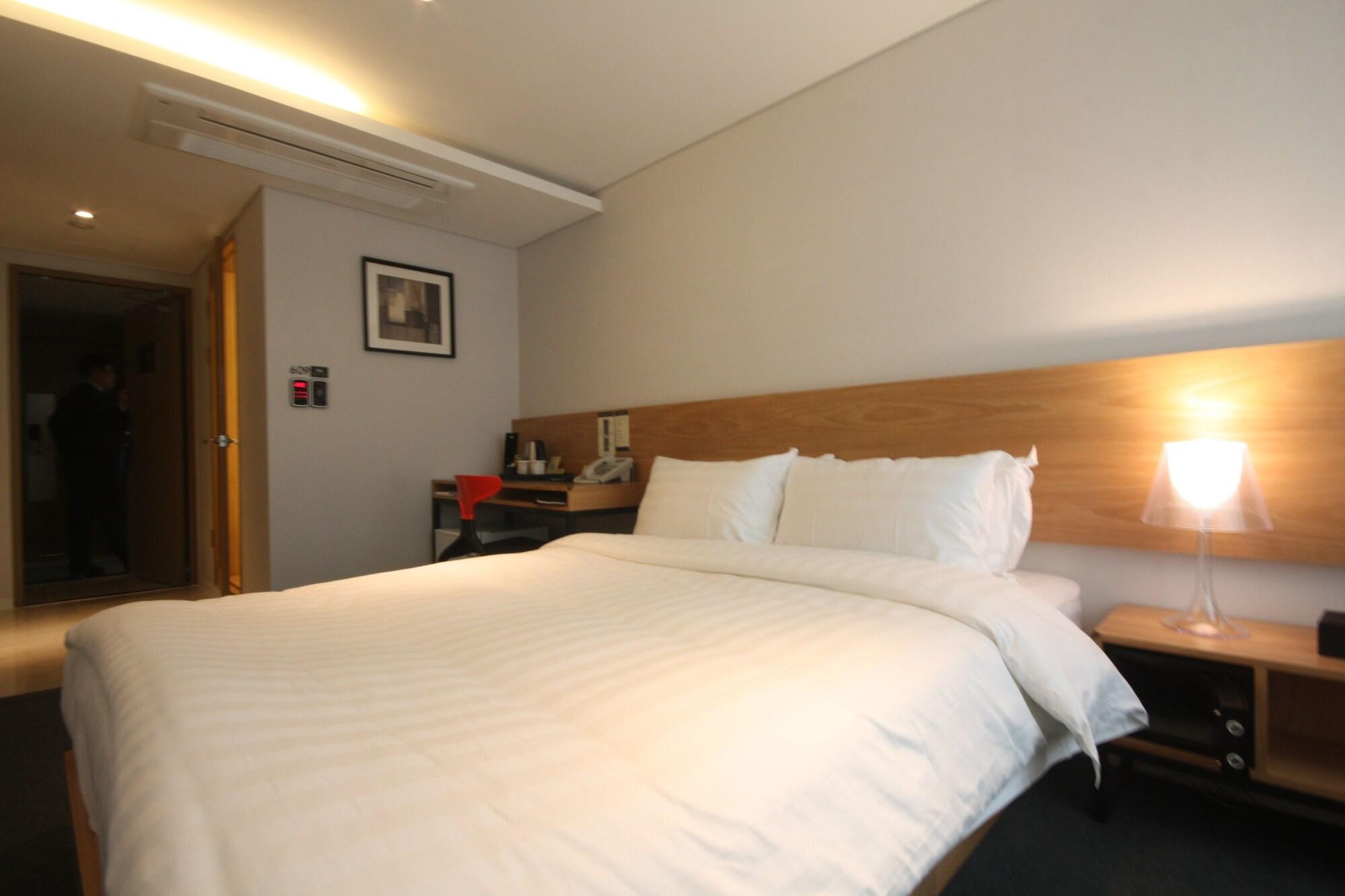 I.T.W Hotel Séoul Extérieur photo